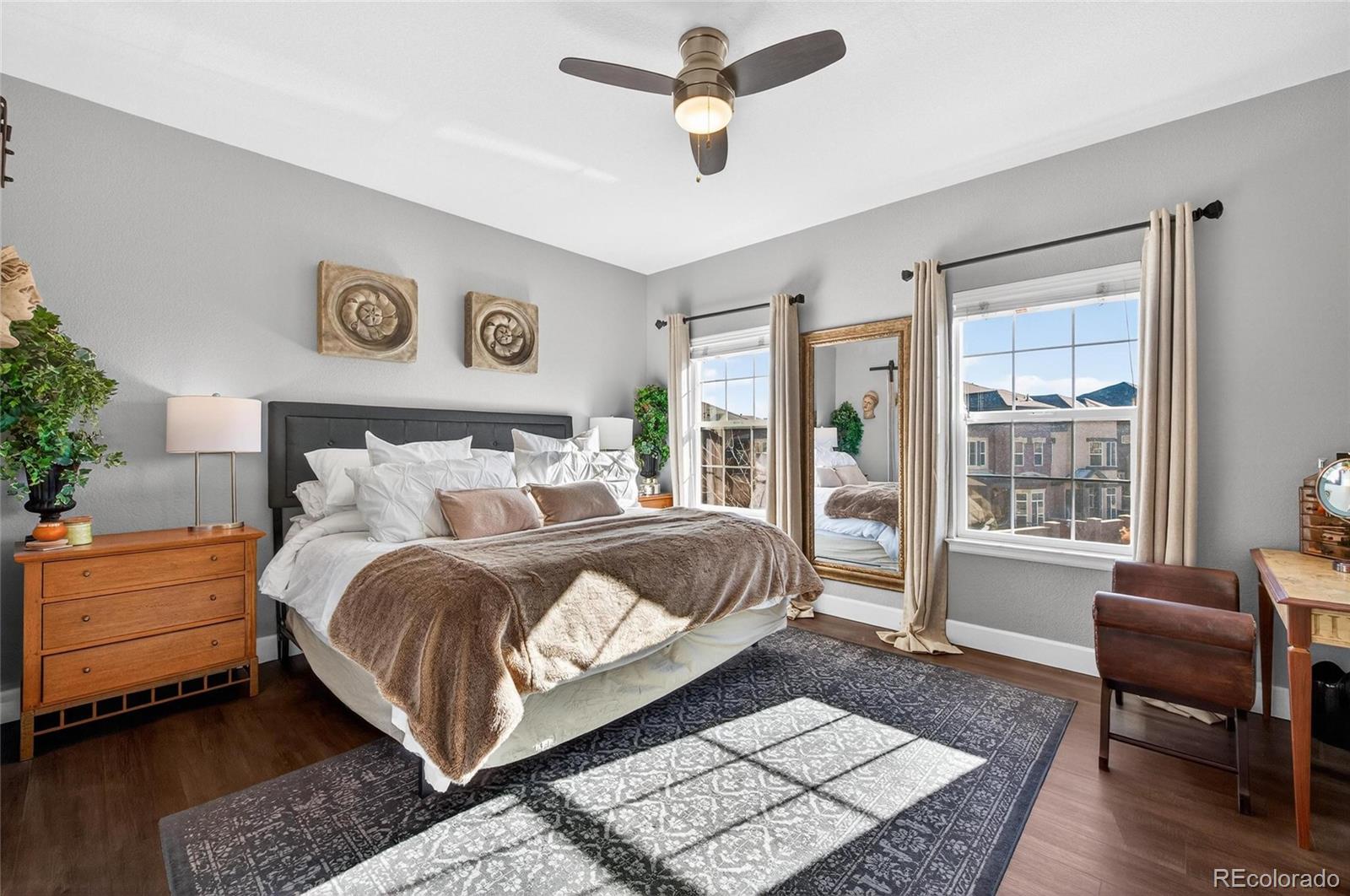 875 Brookhurst Avenue Unit: B