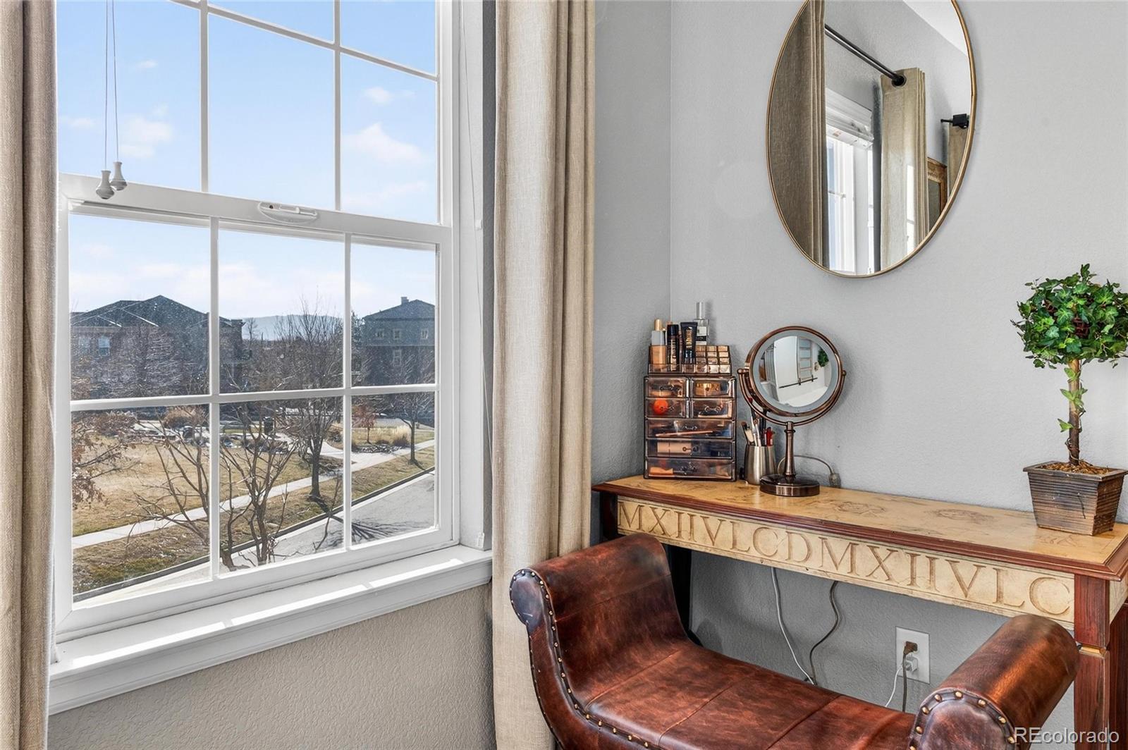 875 Brookhurst Avenue Unit: B