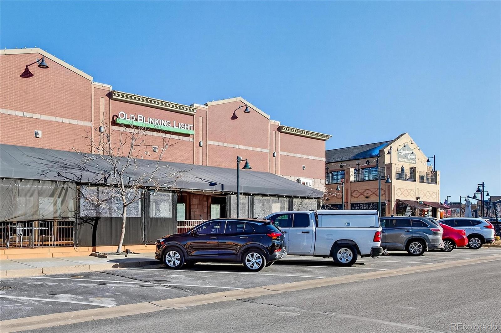 875 Brookhurst Avenue Unit: B