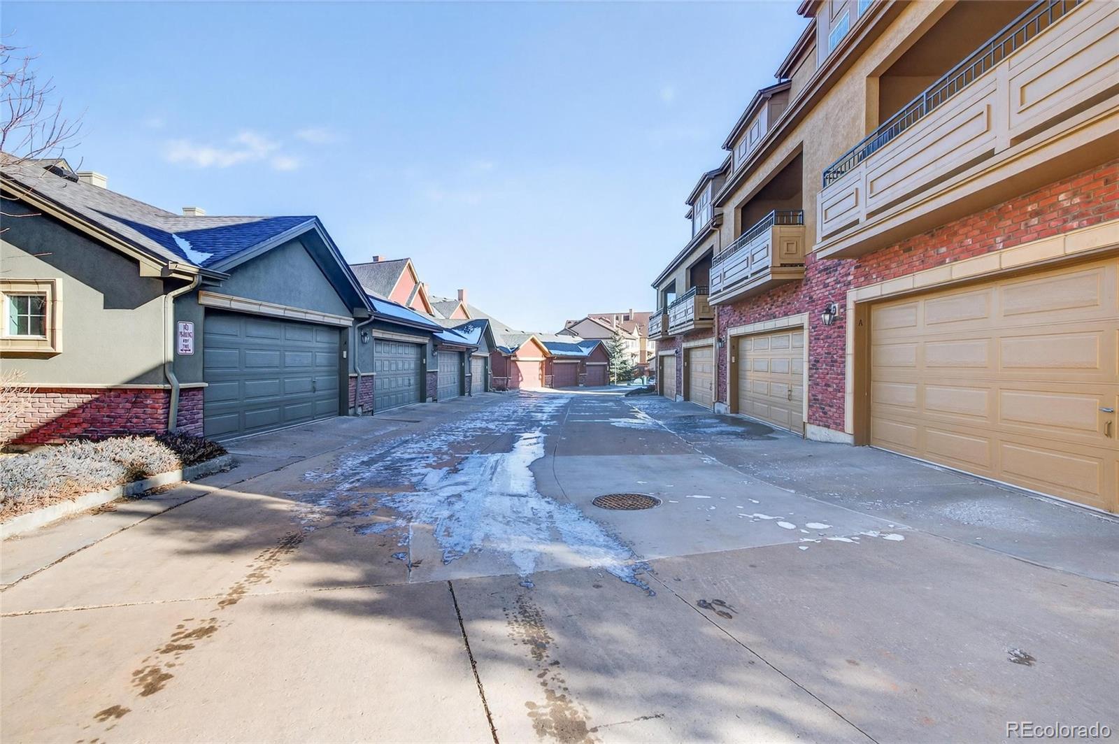 875 Brookhurst Avenue Unit: B