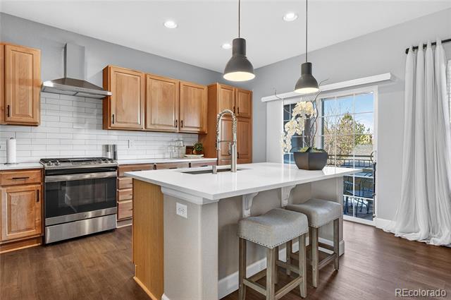 875 Brookhurst Avenue Unit: B