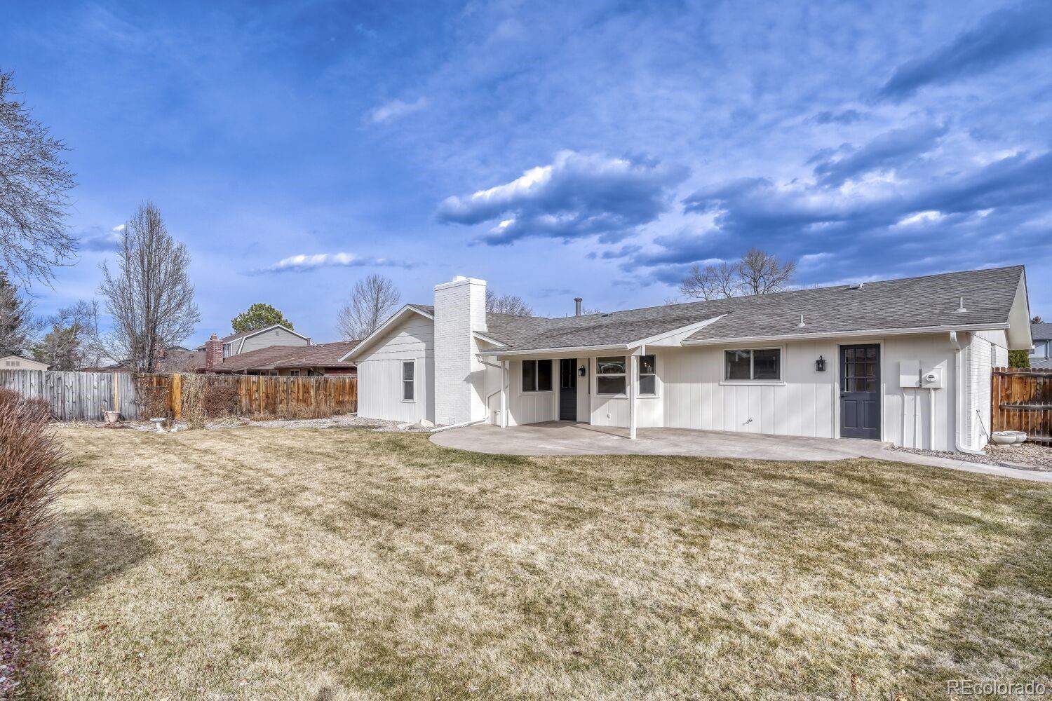 7037 S Newland Street