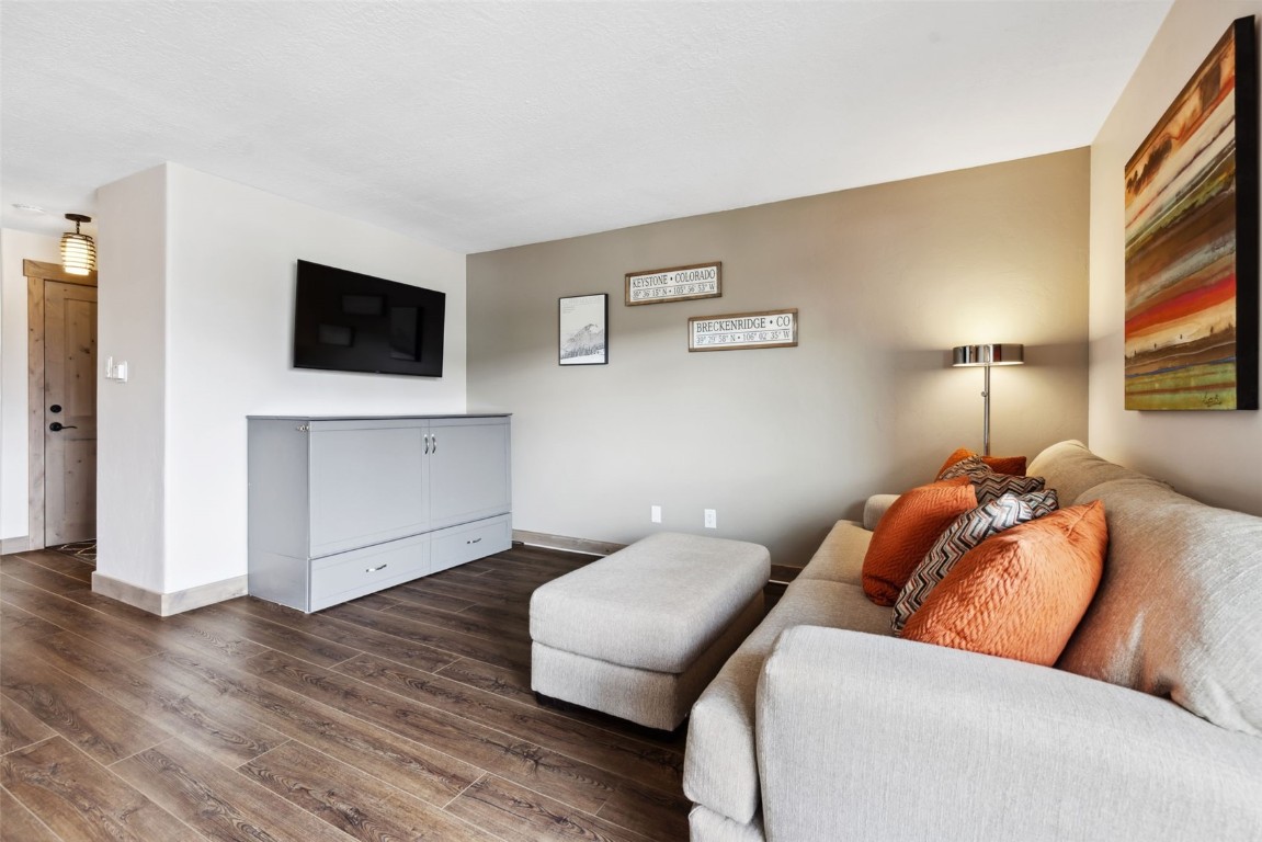 863 Straight Creek DRIVE 202