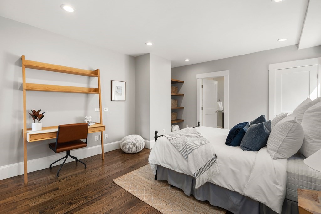 9 Mystic Street Unit: 2