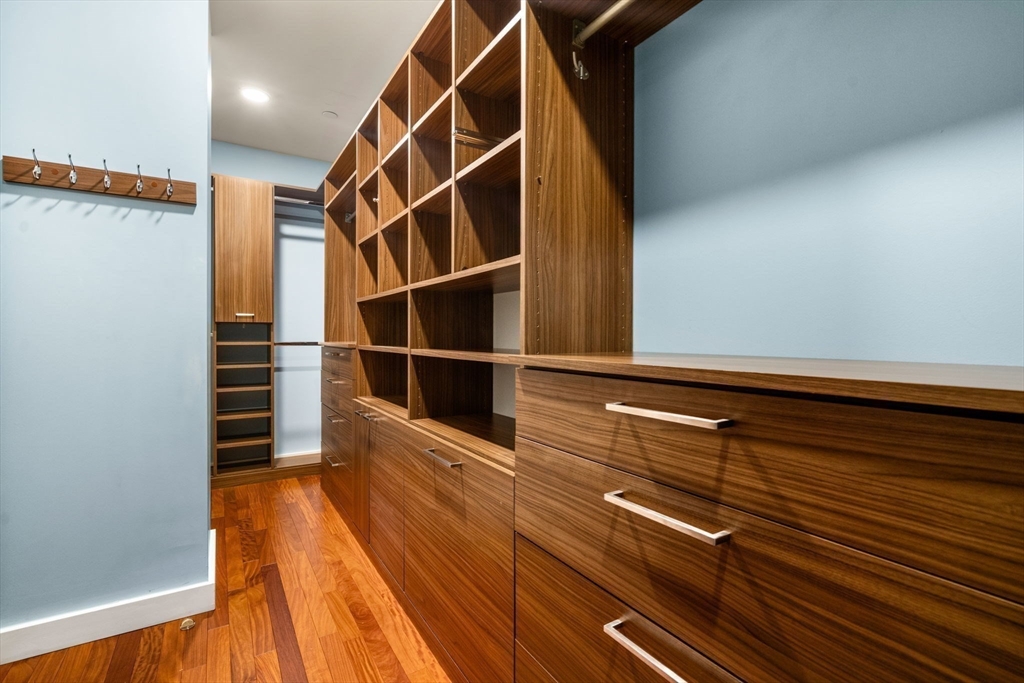400 Stuart Street # 16A