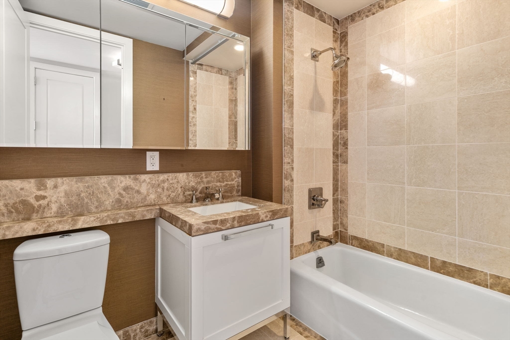 400 Stuart Street # 16A