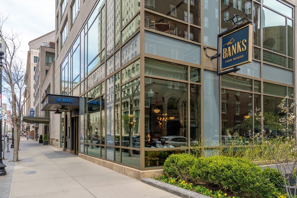 400 Stuart Street # 16A
