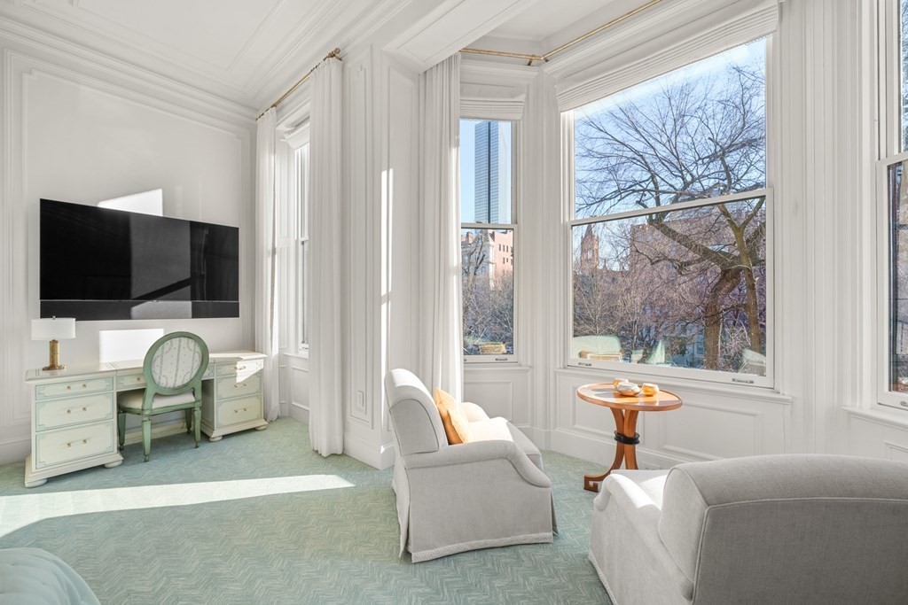 183 Commonwealth Avenue # 4