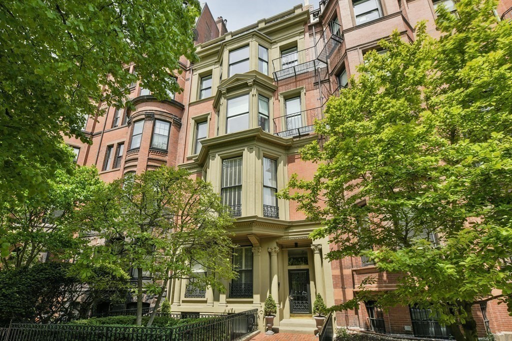 183 Commonwealth Avenue # 4