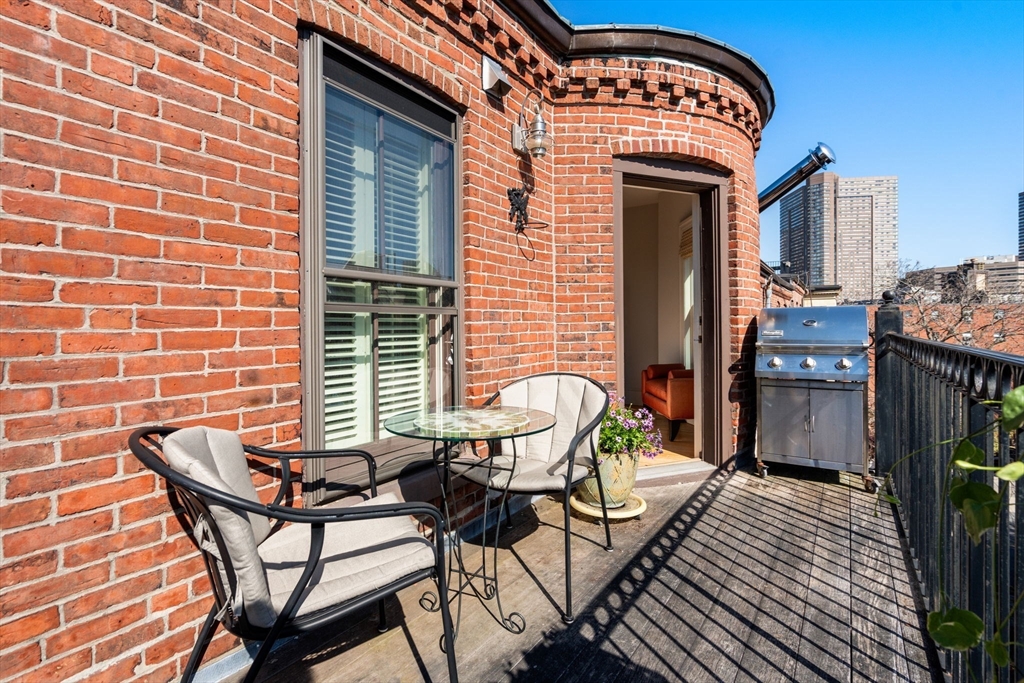 133 Pembroke Street # 6