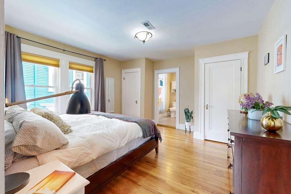 7 Hampstead Rd # 7