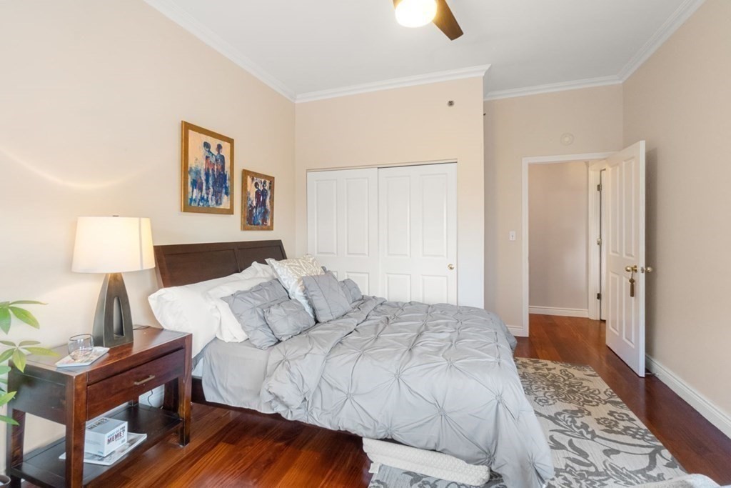 4 Charlesgate East # 202