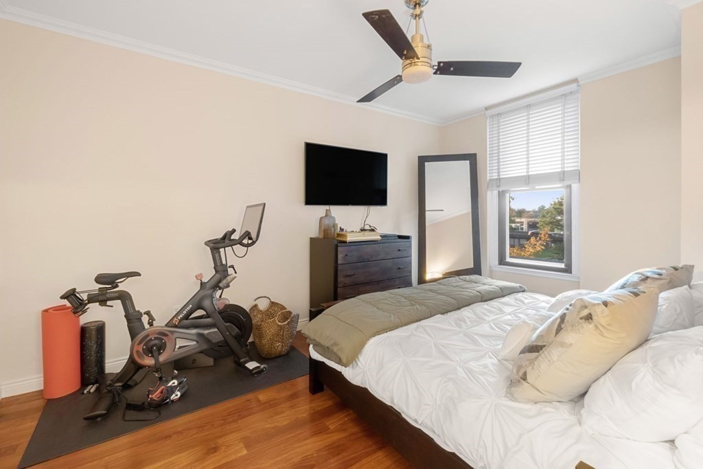 4 Charlesgate East # 202