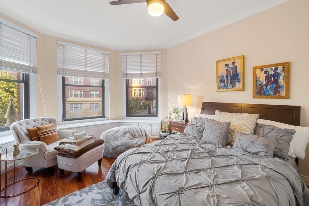 4 Charlesgate East # 202