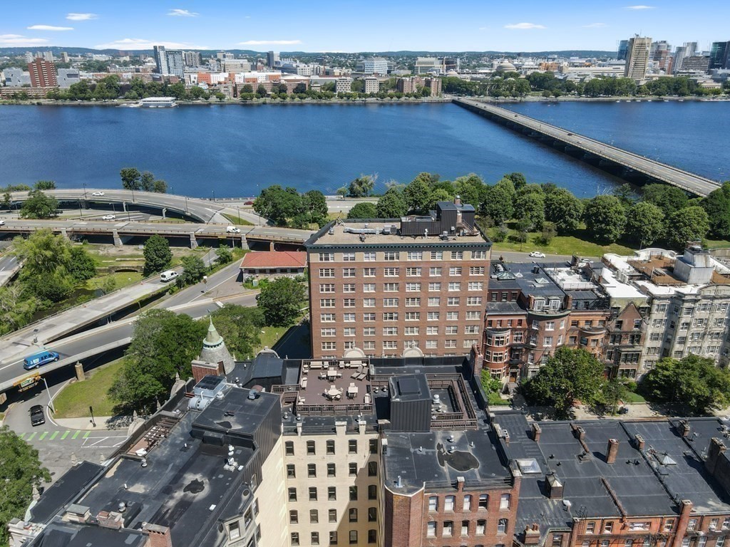 4 Charlesgate East # 202