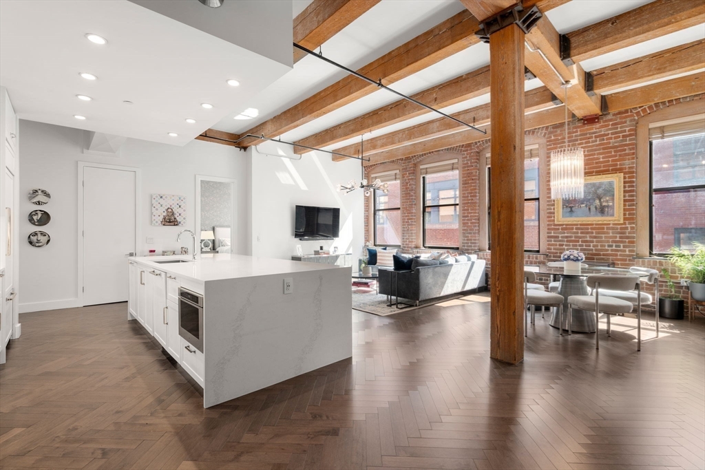 15 Sleeper Street # 402