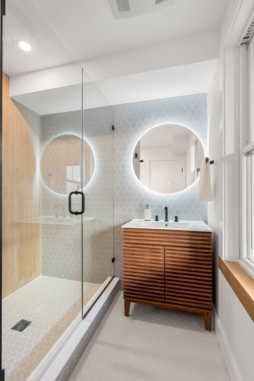 32 Orleans Street # 2
