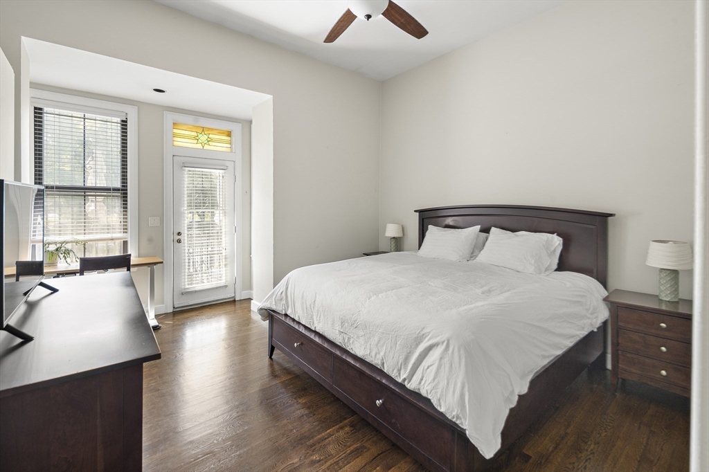 14 Concord Square # 2
