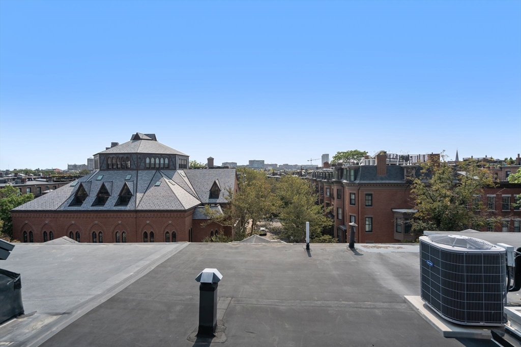 189 Warren Avenue # 4