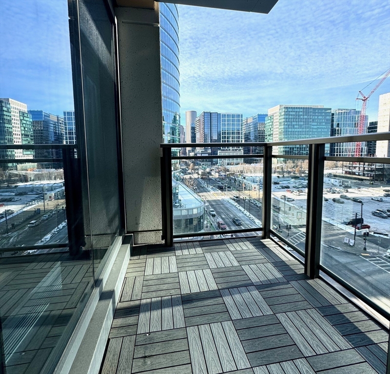 133 Seaport Blvd # 808