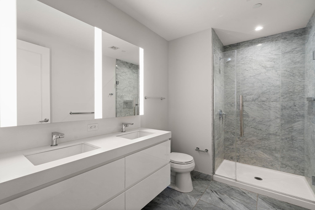 133 Seaport Blvd # 808
