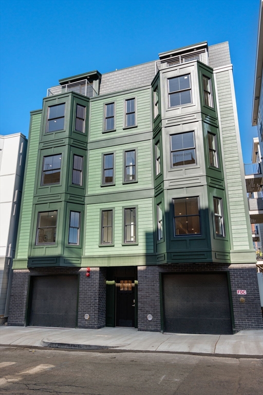 32 Orleans Street # 4