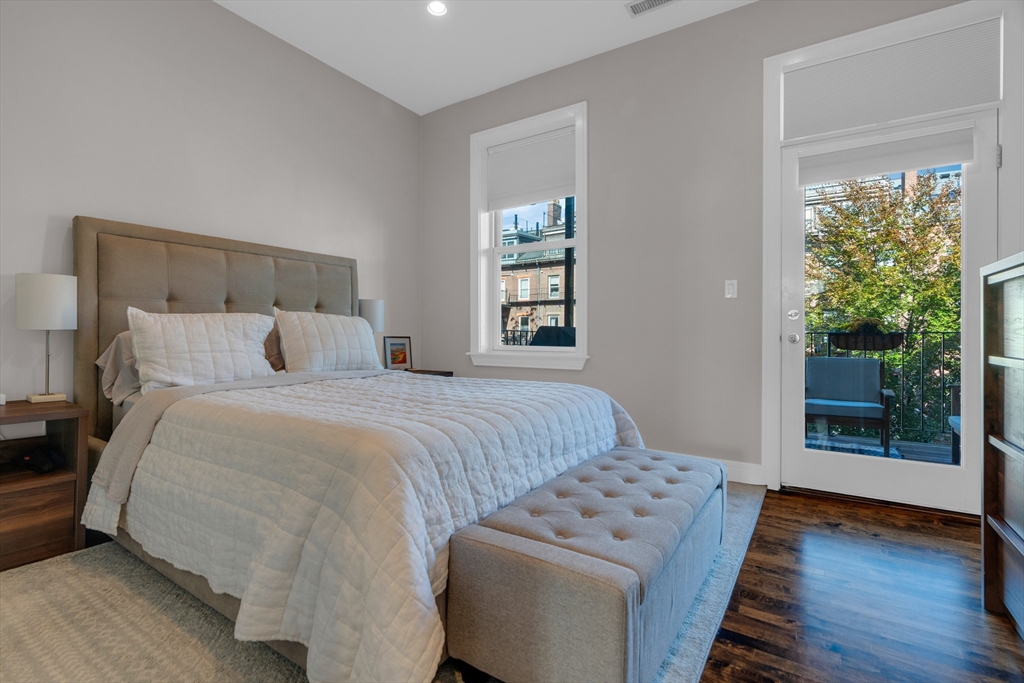 15 Upton St # 3