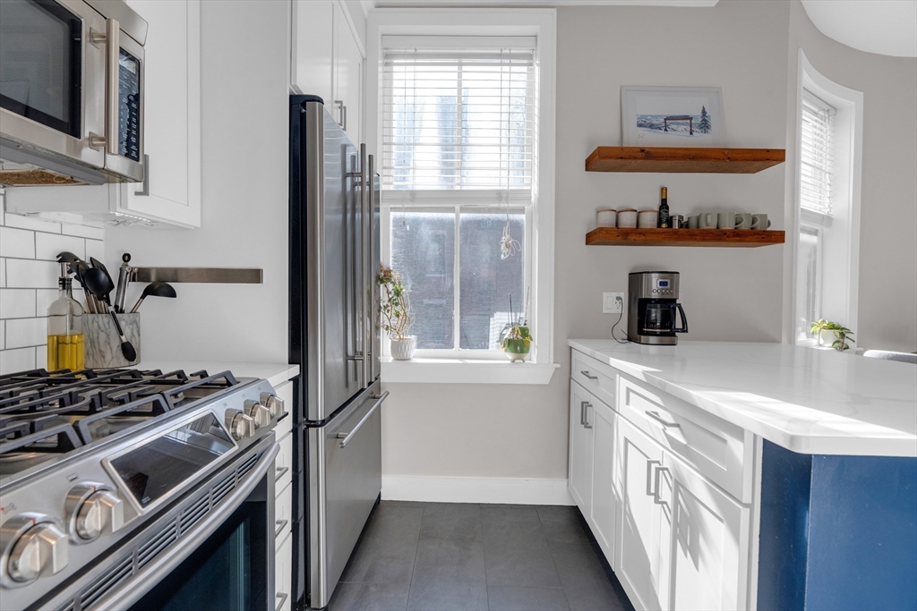 15 Upton St # 3