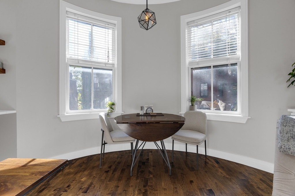 15 Upton St # 3