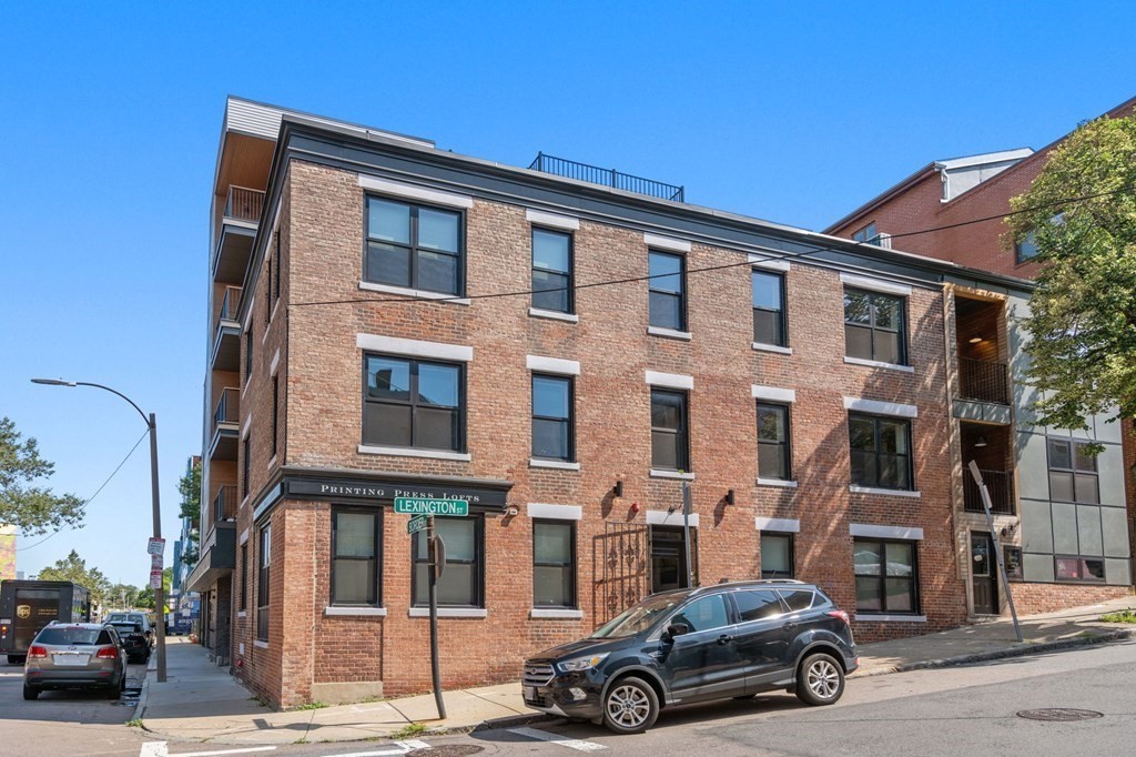 273 Border Street # 2B