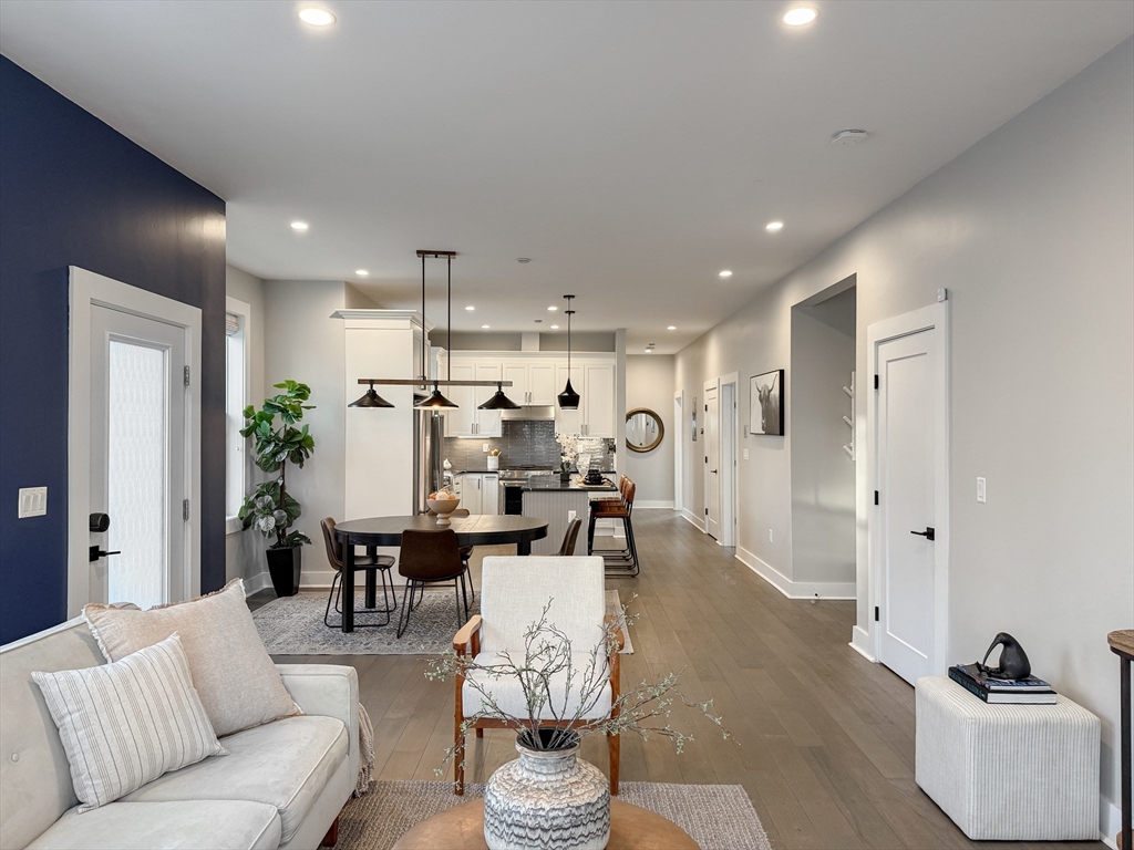 39 Murdock St # 1