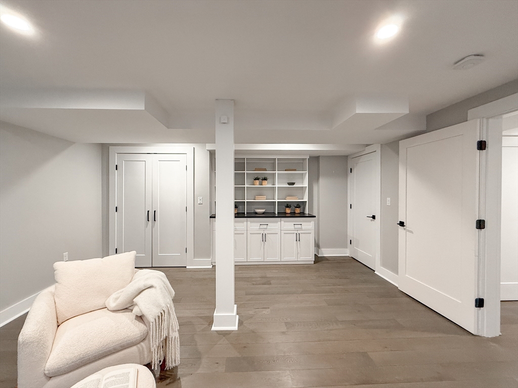 39 Murdock St # 1