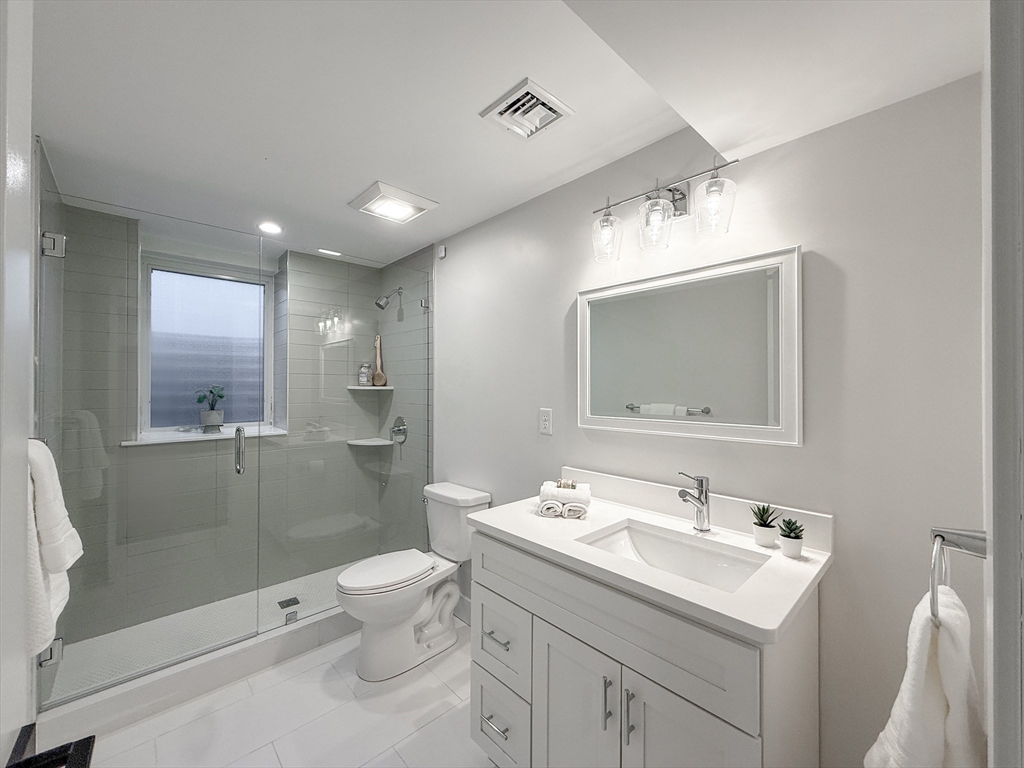 39 Murdock St # 1