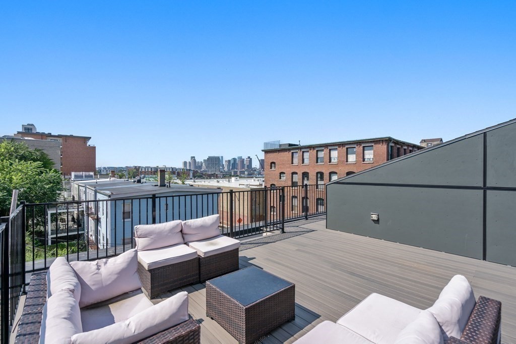 273 Border Street # B3