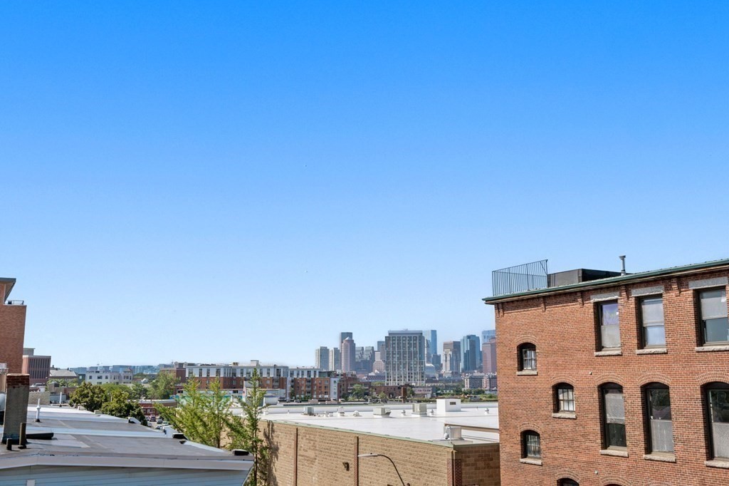 273 Border Street # B3