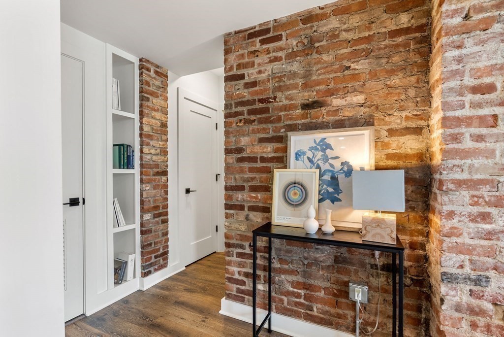 273 Border Street # B3