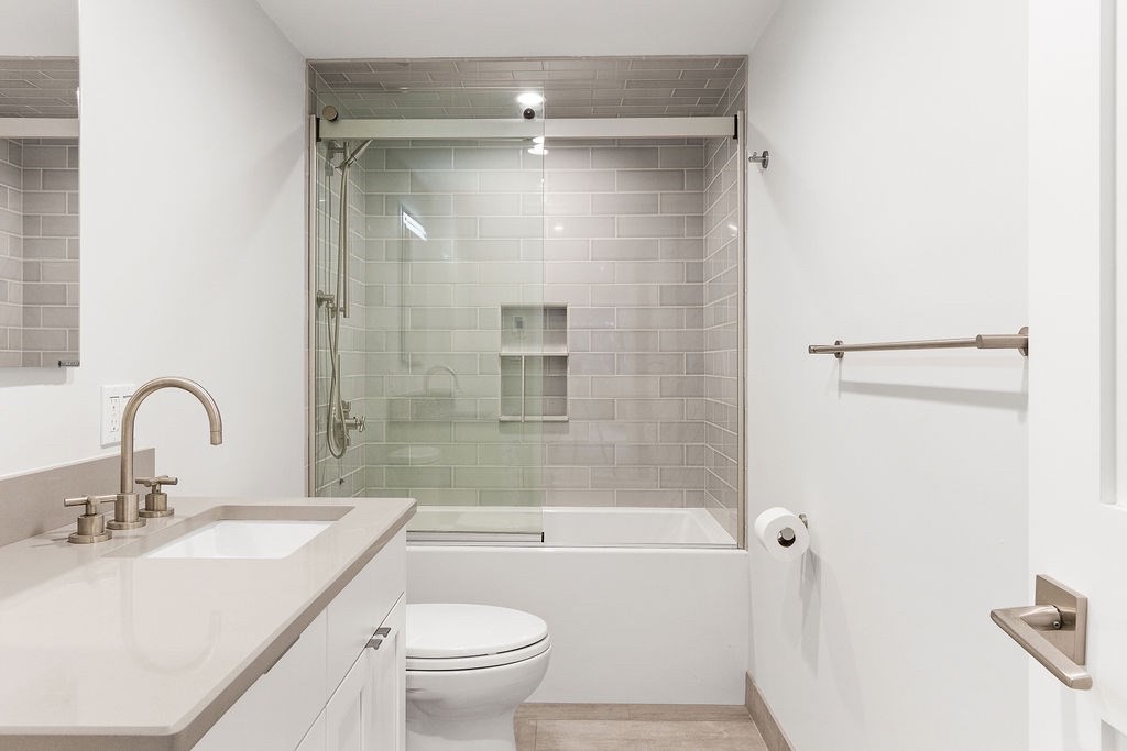 14 Concord Ave # 406