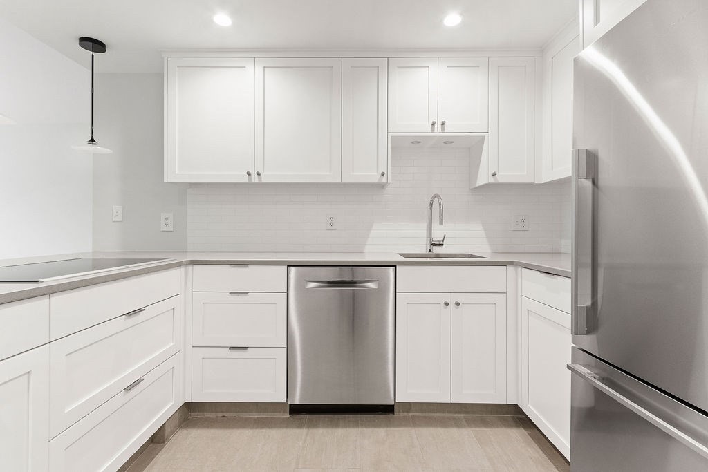 14 Concord Ave # 406