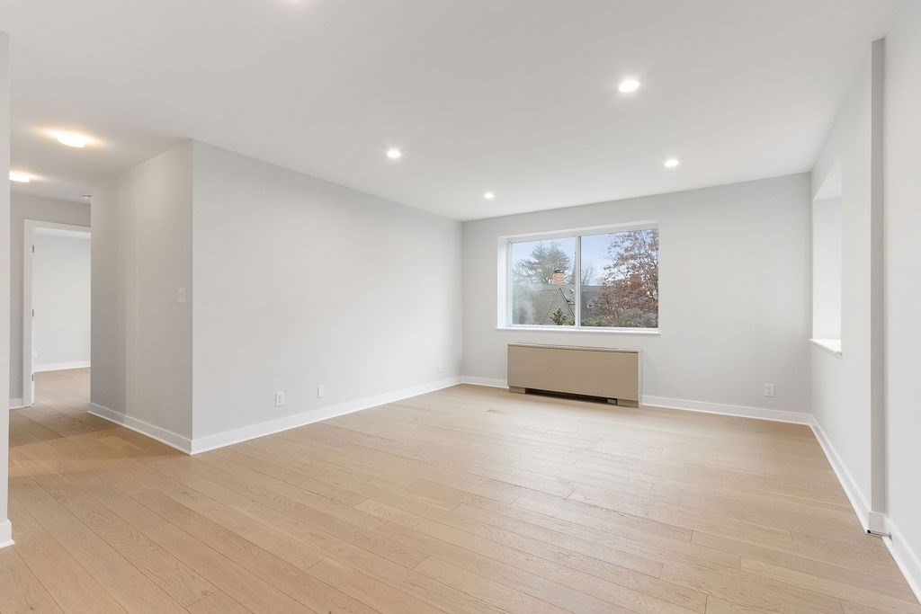 14 Concord Ave # 406