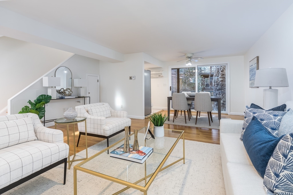 34 Hanson St # 1