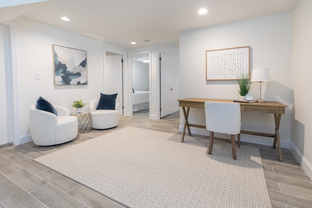 34 Hanson St # 1