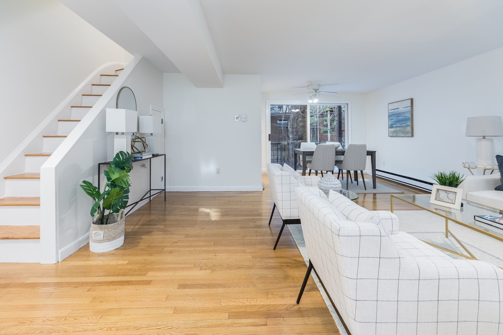 34 Hanson St # 1
