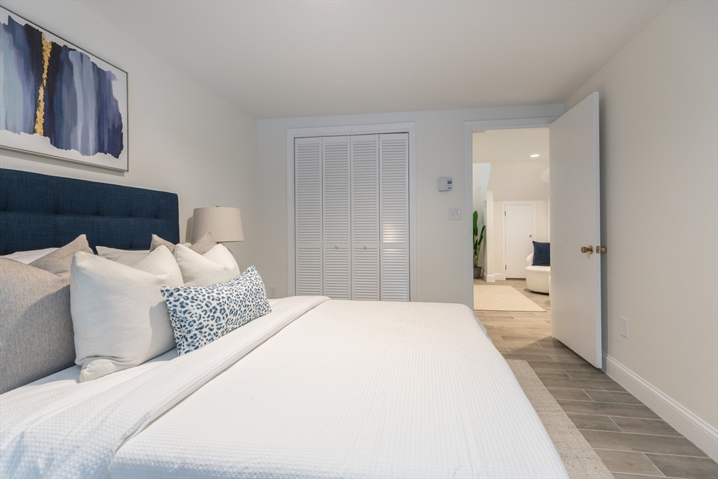 34 Hanson St # 1