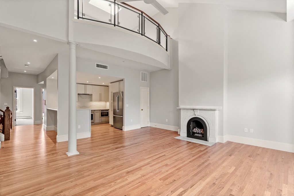 214 Commonwealth Avenue # 3