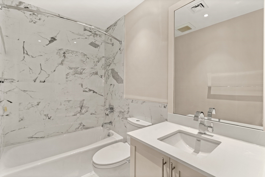 214 Commonwealth Avenue # 3