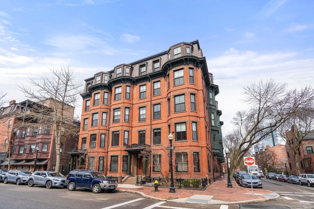 301 Shawmut # 30