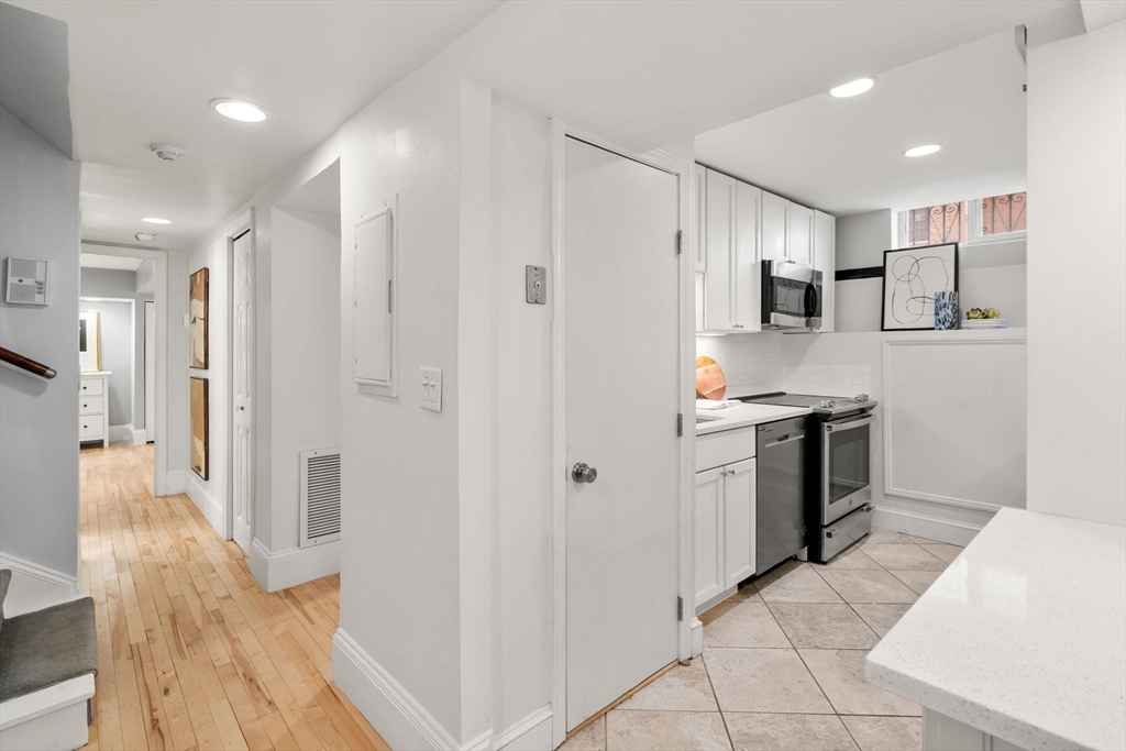 301 Shawmut # 30