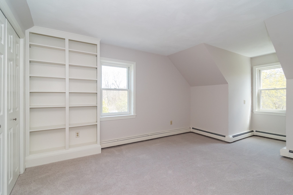 431 Clapboardtree Street