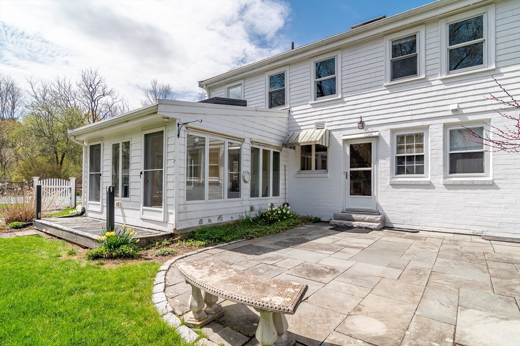 431 Clapboardtree Street