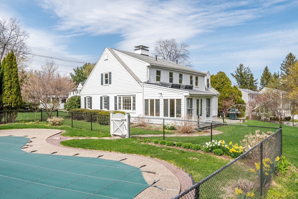 431 Clapboardtree Street